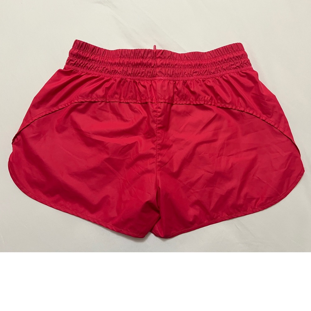 Layer 8 Women Red Quick Dry  Shorts Size M Elastic Waist Drawstring‎ Pockets - Picture 3 of 5